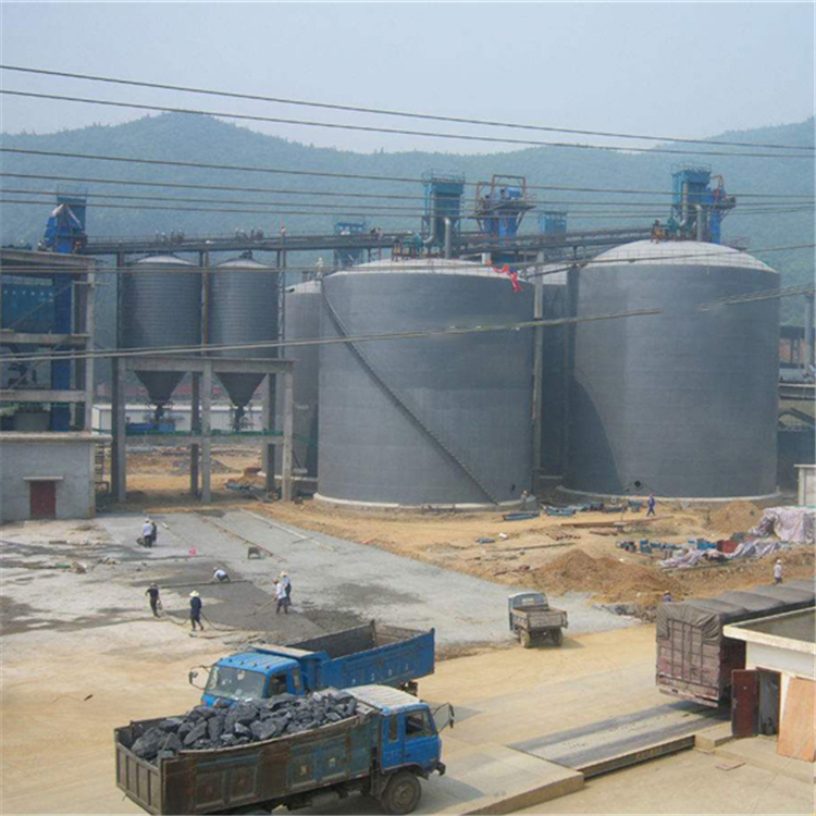 河南水泥钢板仓2座3000吨青岛项目进入施工